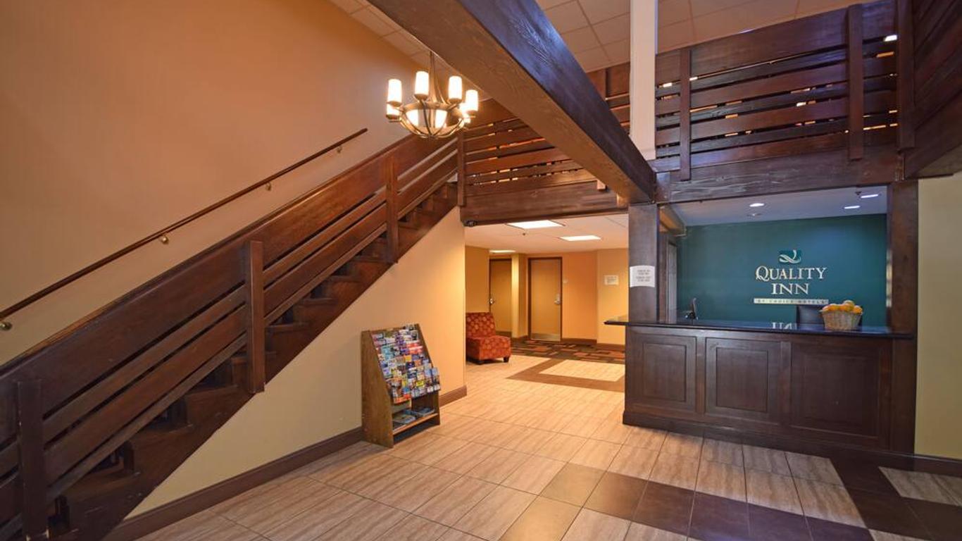 Quality Inn near Mammoth Mountain Ski Resort