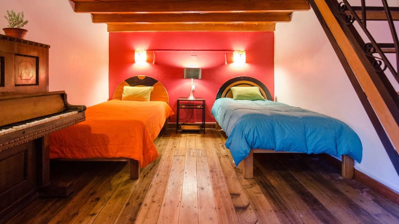 Dragonfly Hostels Cusco