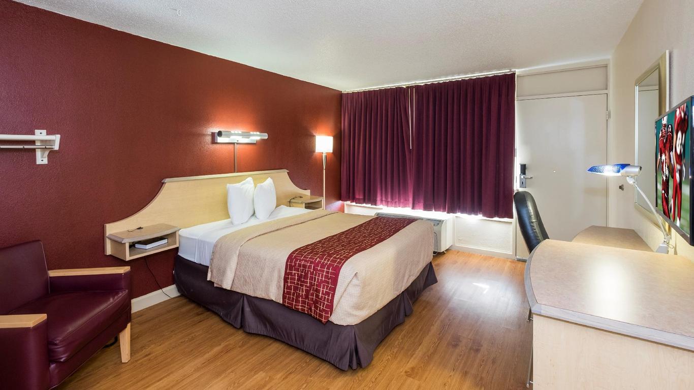 Red Roof Inn & Suites Wytheville