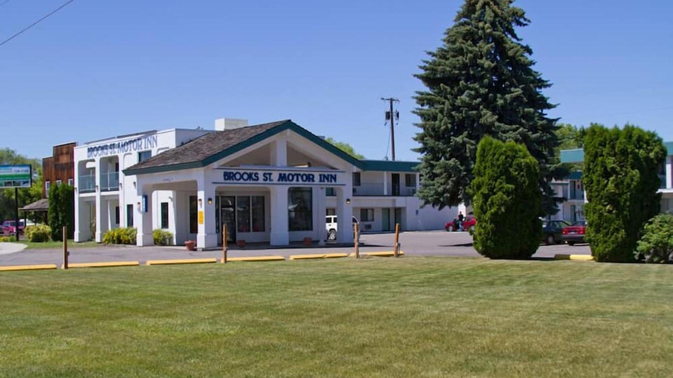 Brooks Street Motor Inn