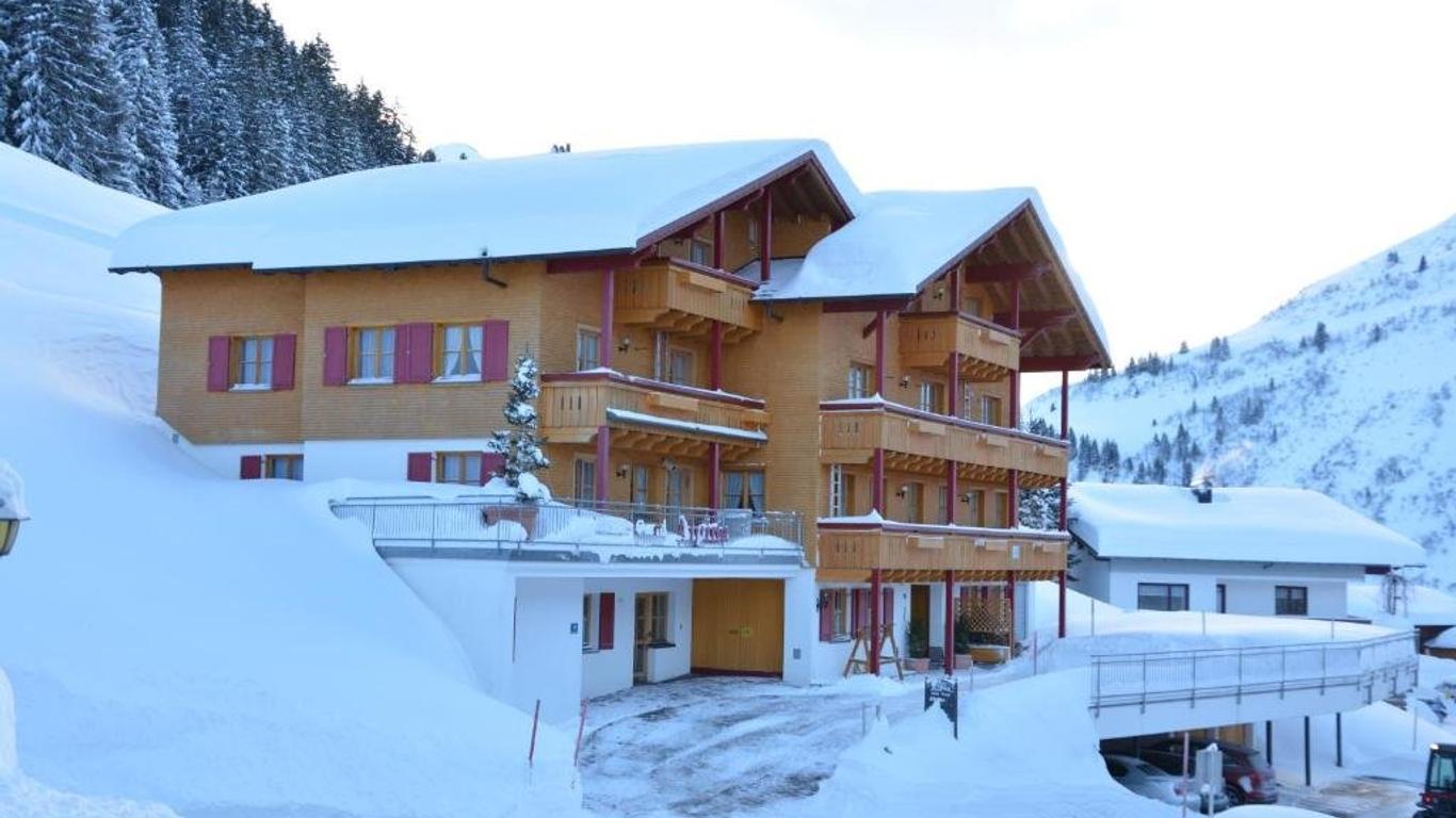 Hotel Garni Alpina