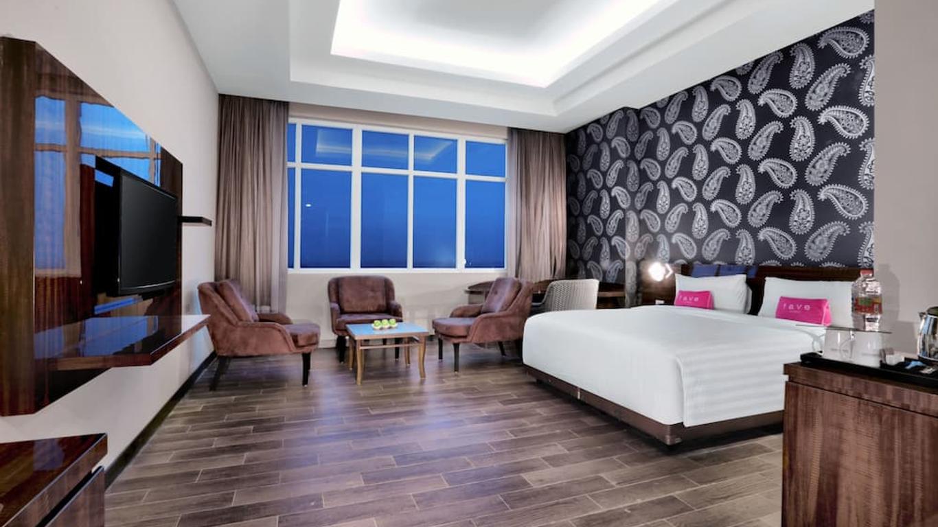 favehotel S. Parman Medan