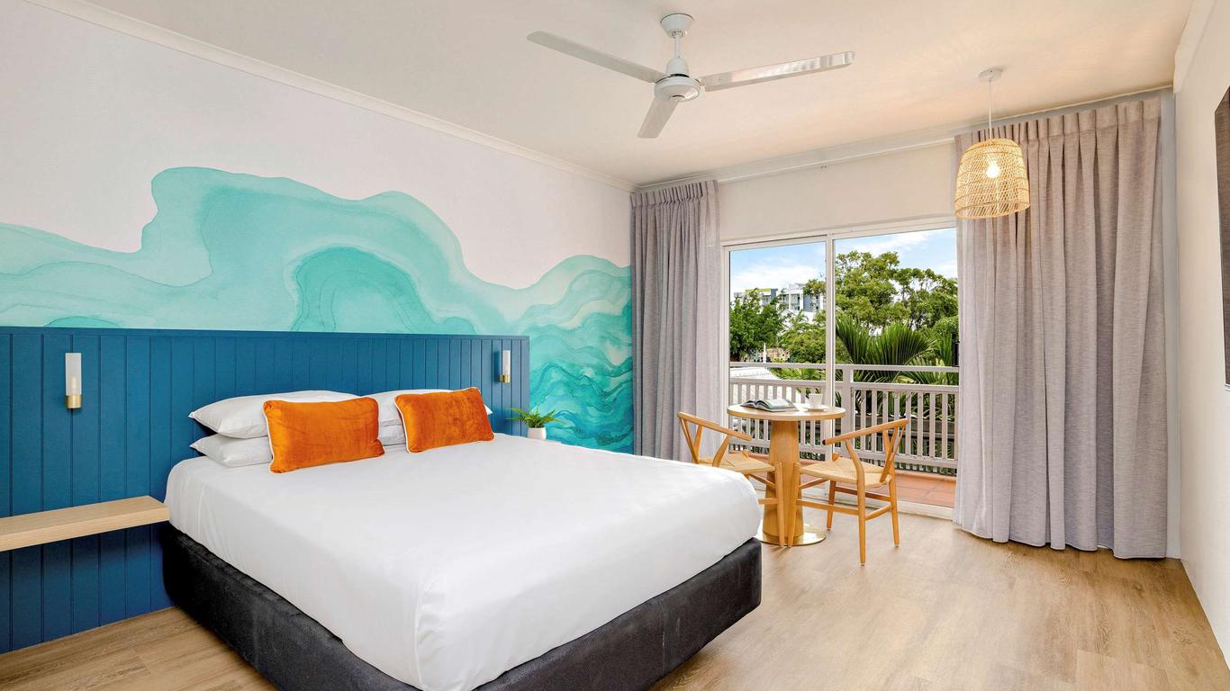 Mercure Cairns