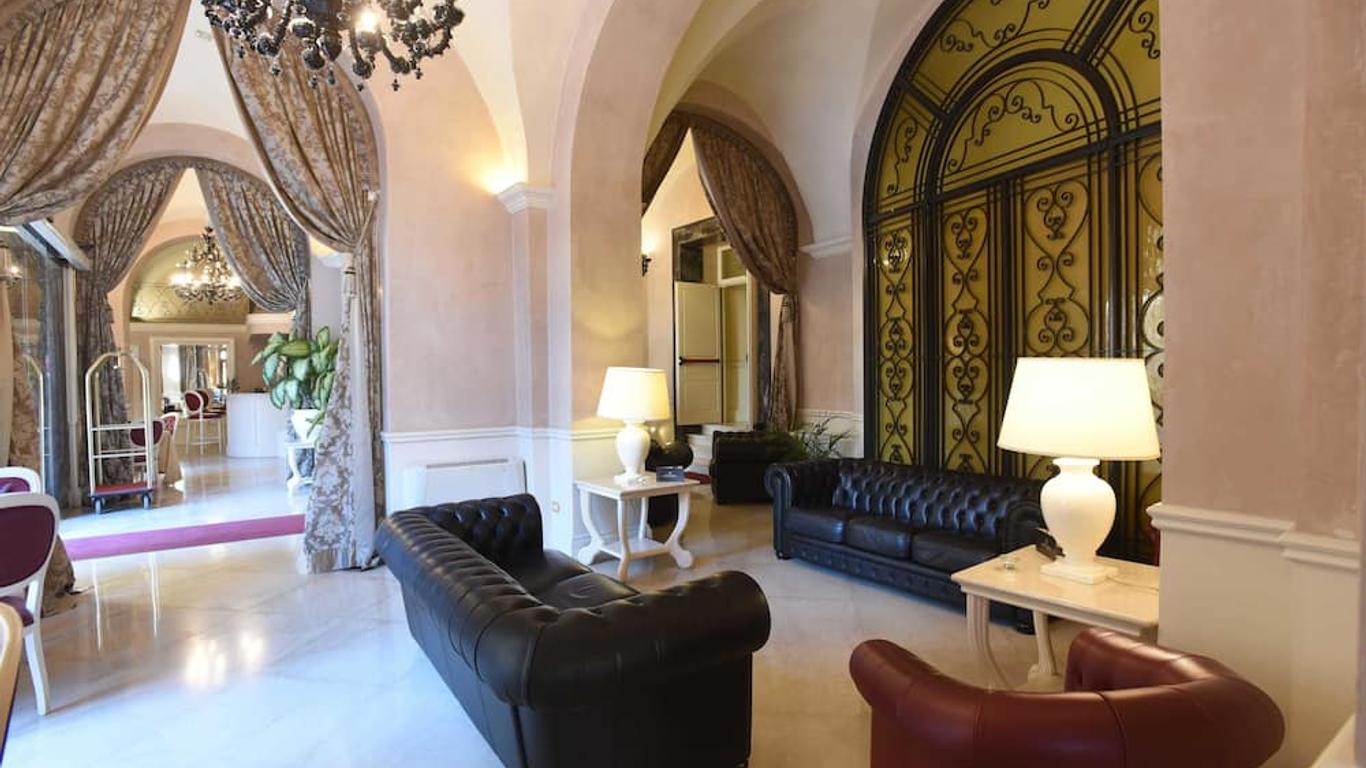 Suite Hotel Santa Chiara