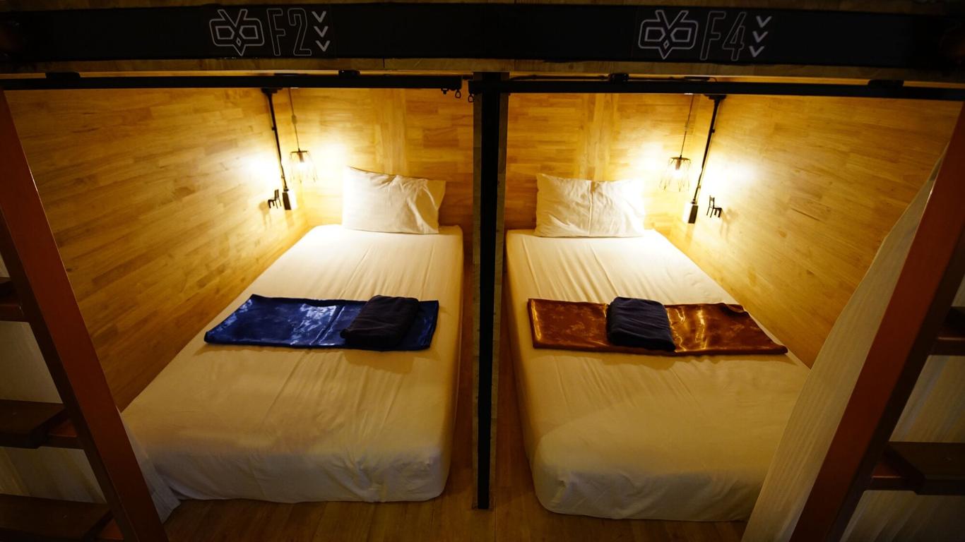 Sleep Owl Hostel