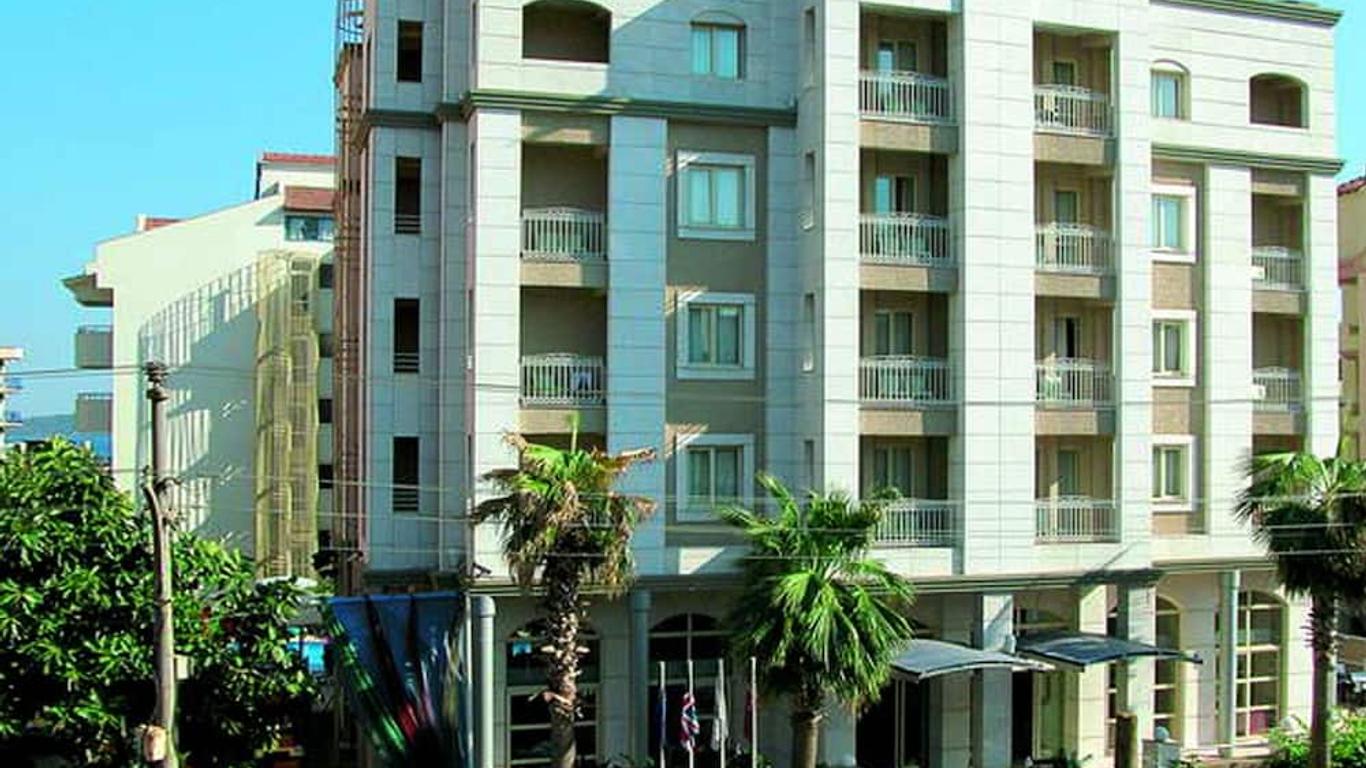 Almena Hotel