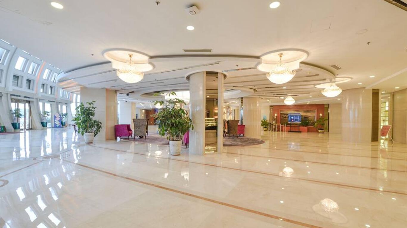 Bayshore Hotel Dalian